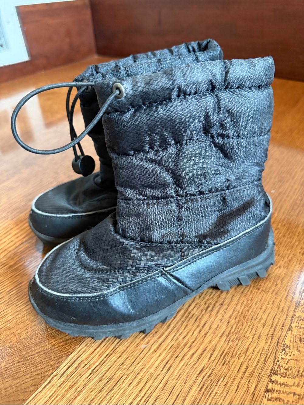 Itasca Black Kids Winter Boot